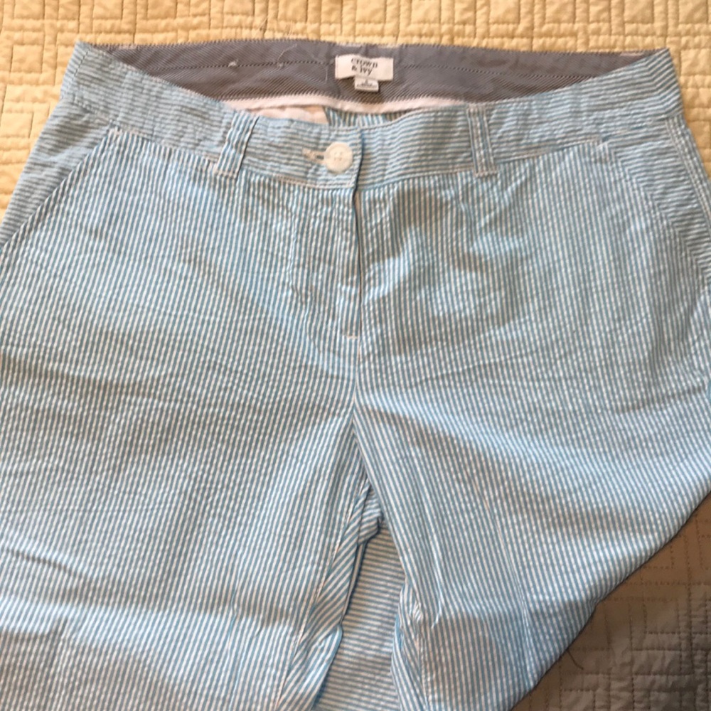 NWOT Seersucker Capris